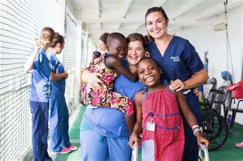 nurses volunteering in the community.
